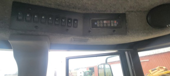 2009 RoGator SSC1084 Sprayer/High Clearance