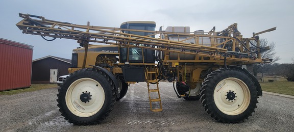 2009 RoGator SSC1084 Sprayer/High Clearance