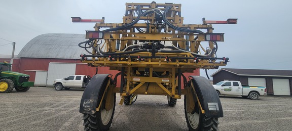 2009 RoGator SSC1084 Sprayer/High Clearance