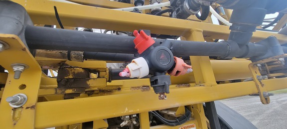 2009 RoGator SSC1084 Sprayer/High Clearance