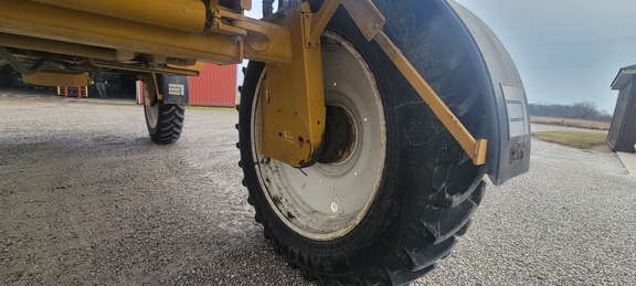 2009 RoGator SSC1084 Sprayer/High Clearance