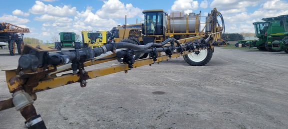 2009 RoGator SSC1084 Sprayer/High Clearance
