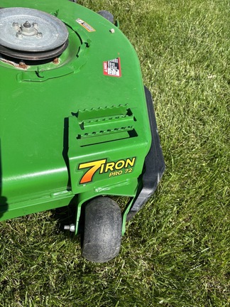 2024 John Deere Z950R Mower/Zero Turn