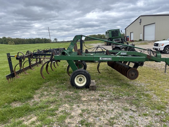 Glencoe F551B Chisel Plow