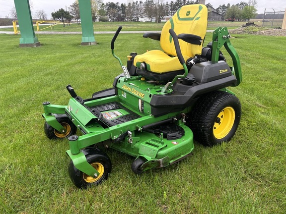 2023 John Deere Z740R Mower/Zero Turn