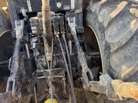 2015 New Holland T7.210 T4B Tractor