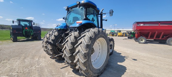 2015 New Holland T7.210 T4B Tractor