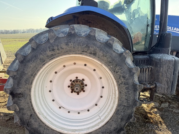 2015 New Holland T7.210 T4B Tractor