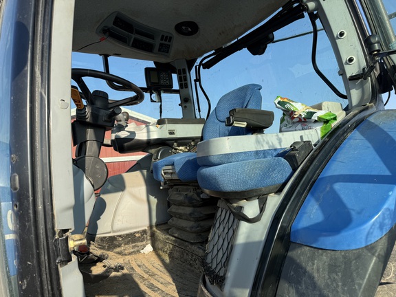 2015 New Holland T7.210 T4B Tractor