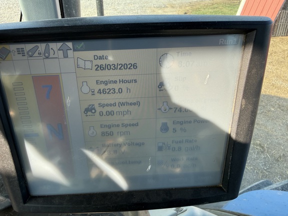 2015 New Holland T7.210 T4B Tractor