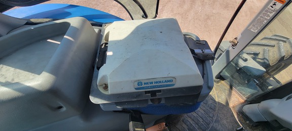2015 New Holland T7.210 T4B Tractor