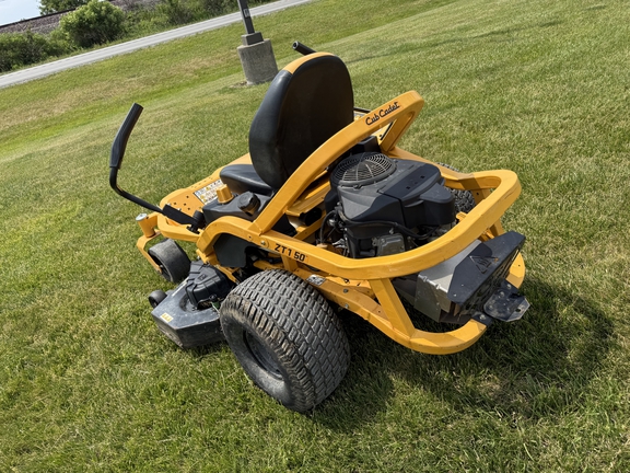 2019 Cub Cadet ZT1 50 Mower/Zero Turn