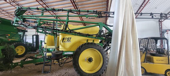 2012 Fast Distributing 9613 Sprayer