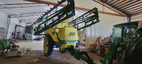 2012 Fast Distributing 9613 Sprayer