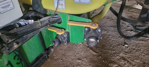 2012 Fast Distributing 9613 Sprayer