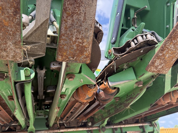 2013 John Deere 612C Header Corn Head