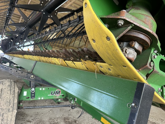 2014 John Deere 640FD Header Combine
