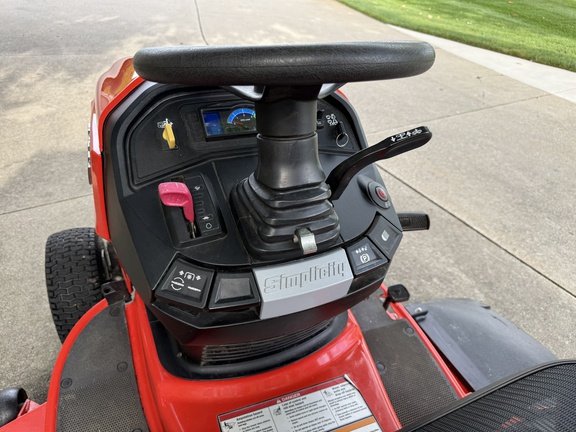 2015 Simplicity Prestige 27 BS Garden Tractor