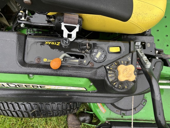 2016 John Deere Z930M Mower/Zero Turn