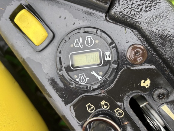 2016 John Deere Z930M Mower/Zero Turn