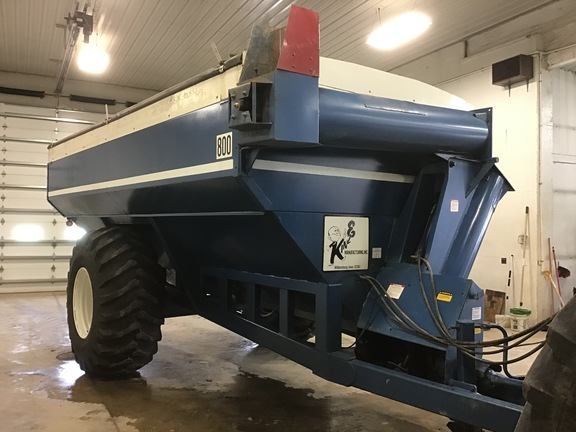 Kinze 800 Grain Cart