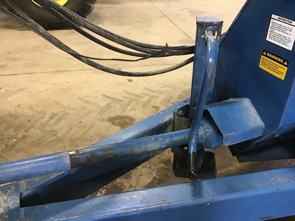 Kinze 800 Grain Cart