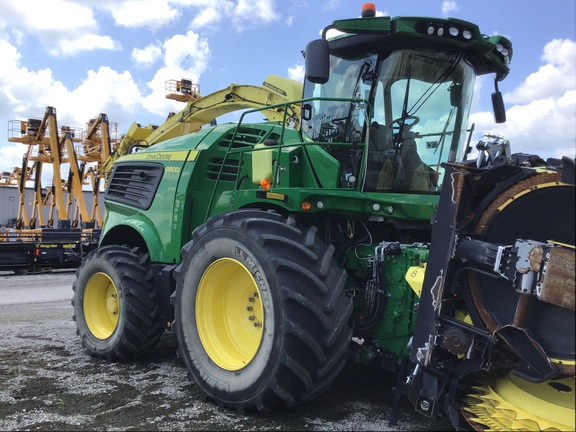 2020 John Deere 9800 Forage Harvester