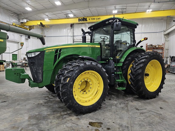 2017 John Deere 8320R Tractor