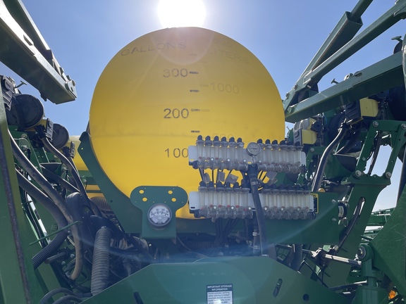 2013 John Deere 1790 Planter