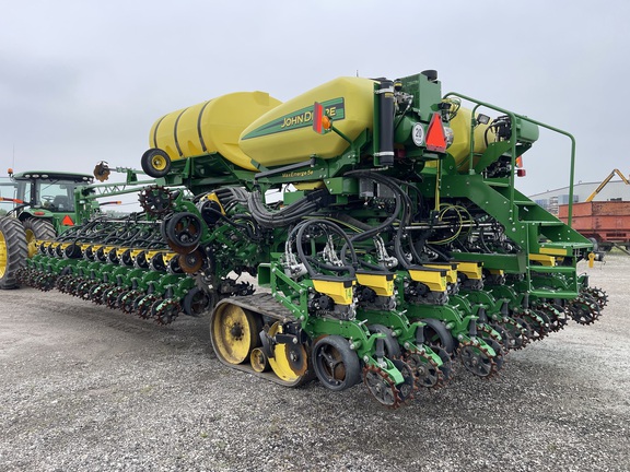 2021 John Deere DB60 Planter