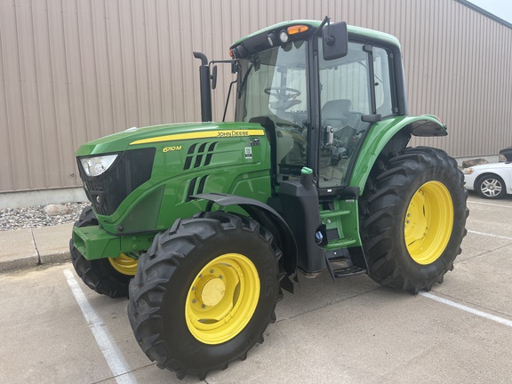 2018 John Deere 6110M Tractor