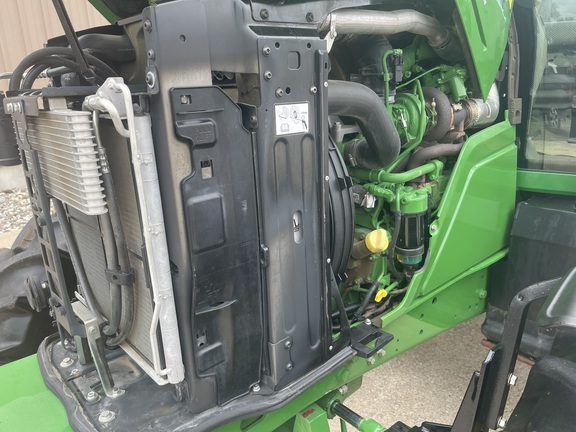 2018 John Deere 6110M Tractor