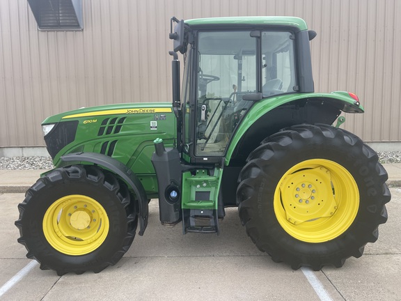 2018 John Deere 6110M Tractor