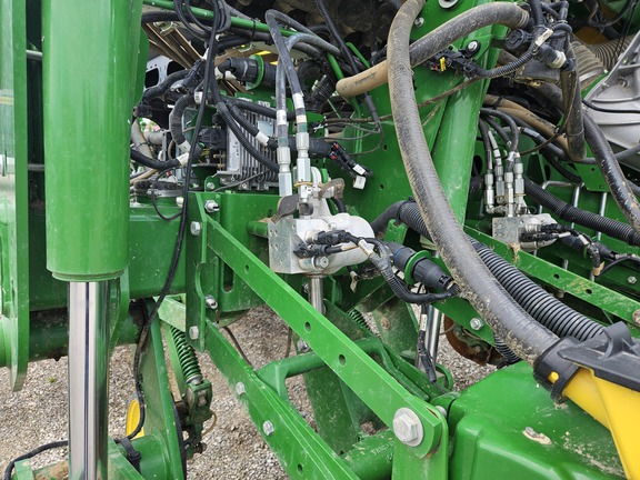 2021 John Deere 1775NT Planter