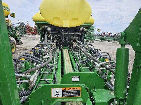 2021 John Deere 1775NT Planter