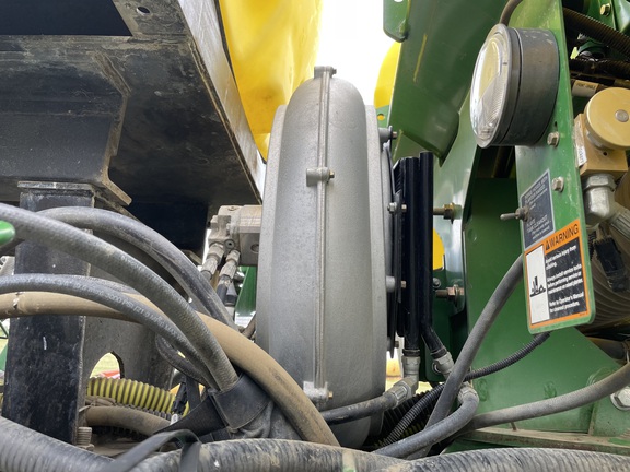 2011 John Deere 1790 Planter