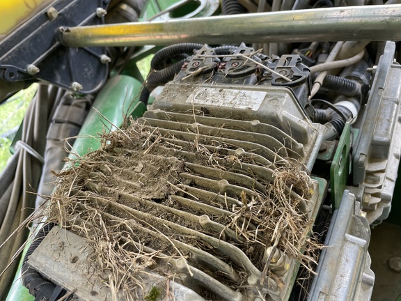 2011 John Deere 1790 Planter