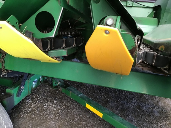 1989 John Deere 1253A Header Corn Head