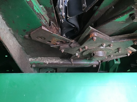 1989 John Deere 1253A Header Corn Head