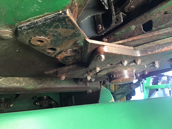 1989 John Deere 1253A Header Corn Head