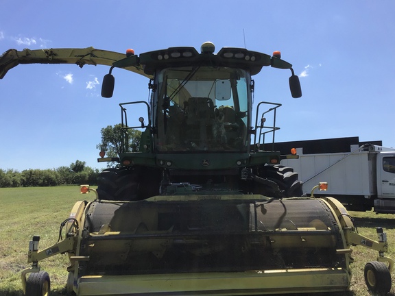 2021 John Deere 8500 Forage Harvester