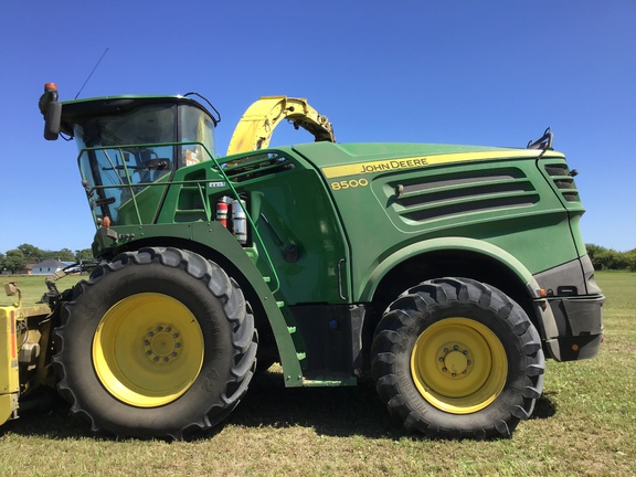 2021 John Deere 8500 Forage Harvester