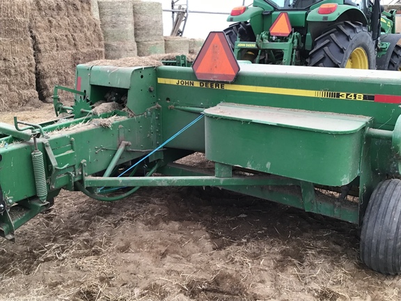 1990 John Deere 348 Baler/Square