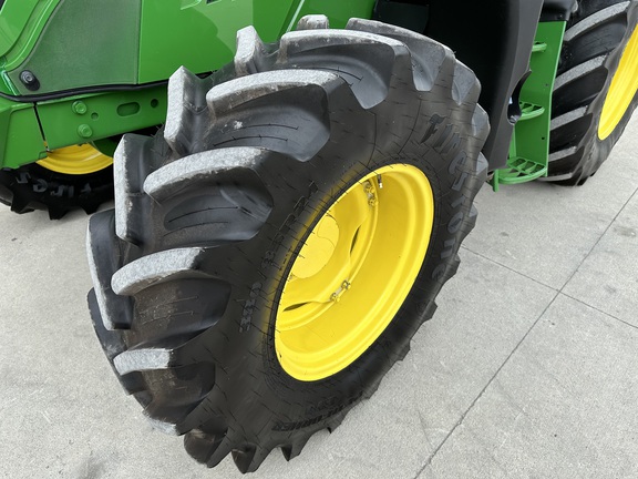 2020 John Deere 6110M Tractor