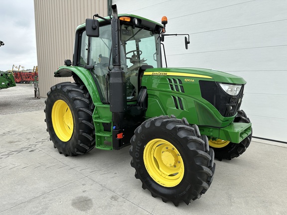 2020 John Deere 6110M Tractor