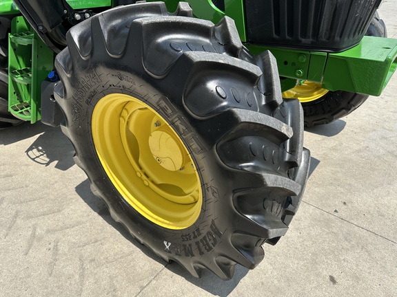 2020 John Deere 6110M Tractor