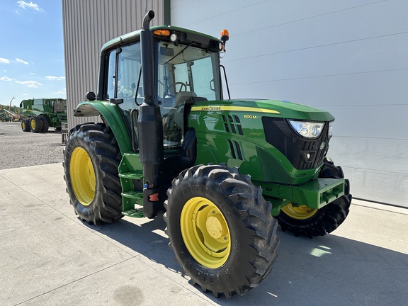 2020 John Deere 6110M Tractor