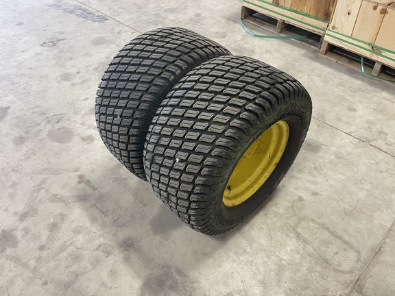 2020 Carlisle 24x12-12 Turf Master (JD Z900) Tires