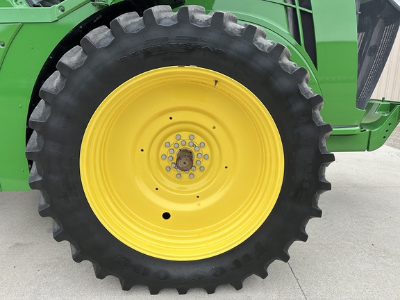 2023 John Deere 9R 440 Tractor 4WD