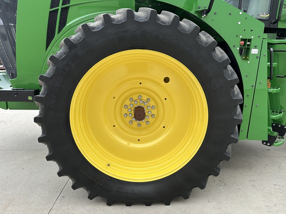 2023 John Deere 9R 440 Tractor 4WD